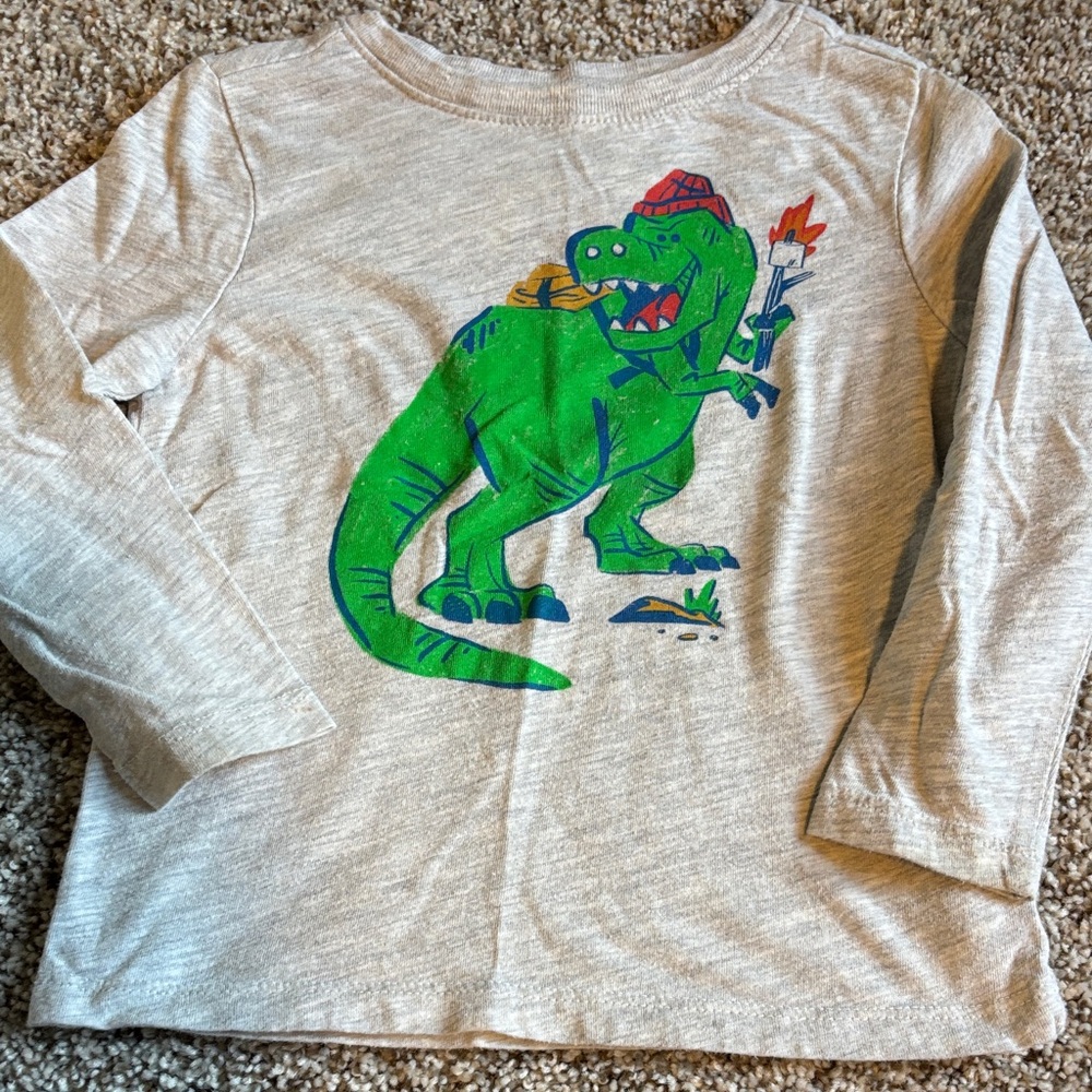3T shirt